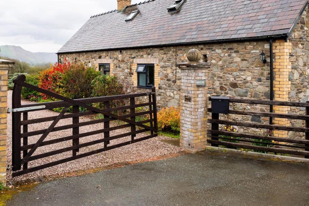 Llanrhaeadr-ym-Mochnant The Retreatヴィラ エクステリア 写真