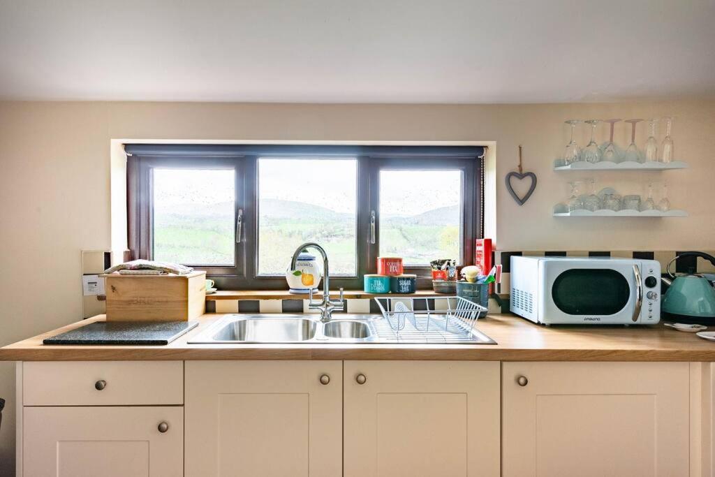 Llanrhaeadr-ym-Mochnant The Retreatヴィラ エクステリア 写真